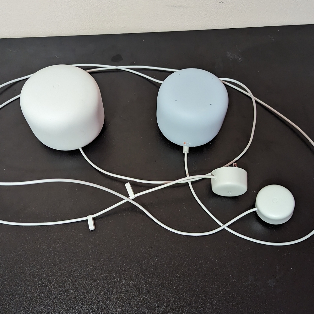 Google Nest WiFi Router & Point